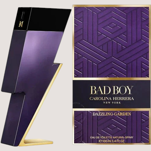 Perfume Carolina Herrera Bad Boy Dazzling Garden para hombre en frasco con forma de rayo morado y caja decorada