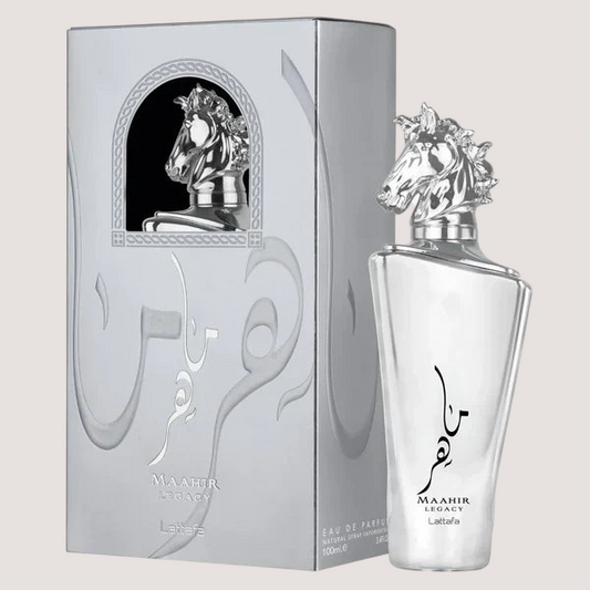 Oasis Perfumes Honduras Mayoreo Lattafa Maahir Legacy unisex eau de parfum in a silver bottle with horse head cap